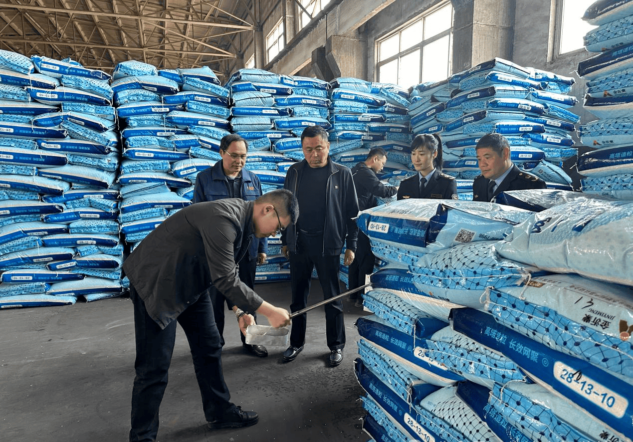 临沭县市场监督管理局深入开展化肥产品质量监督抽查 保障春耕生产安全
